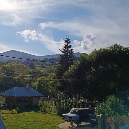 Apartamento три-о з видом на гори, максимум для 4 гостей, 15 хв від центру Slavske