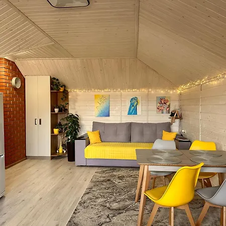 Apartman три-о з видом на гори, максимум для 4 гостей, 15 хв від центру *