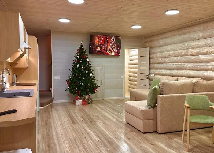 три-о, будинок 120 кв для 1-6 гостей & 45 кв для 1-4 гостей, генератор, окремі входи, вид на гори, 15 хв до центру Slavske