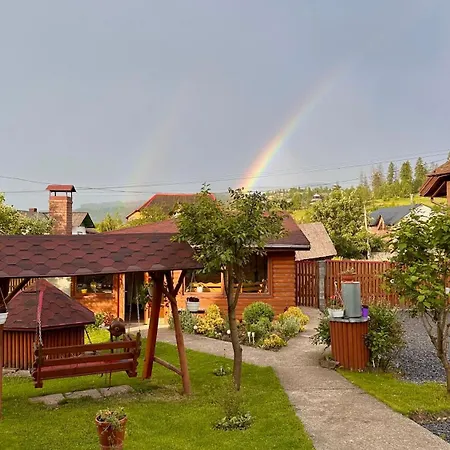 три-о, будинок 120 кв для 1-6 гостей & 45 кв для 1-4 гостей, генератор, окремі входи, вид на гори, 15 хв до центру Apartamento *